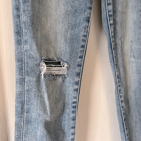 Denim Forum Lola skinny crop jeans - Picture 6 of 9